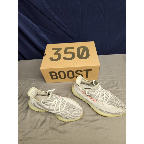 Yeezy boost 350 men\'s size 10